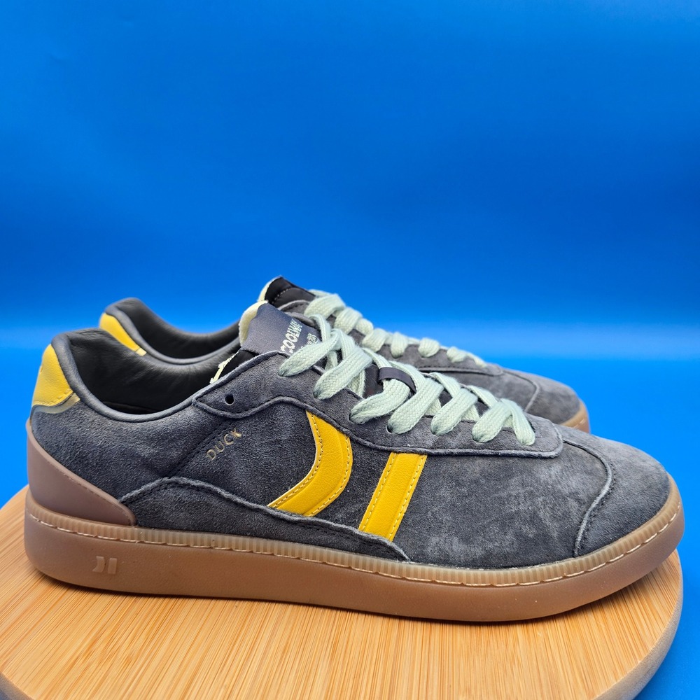 Coolway Duck Mens Grey Suede Low Top Retro Terrace Sneakers Yellow Gum Sole NWOB
